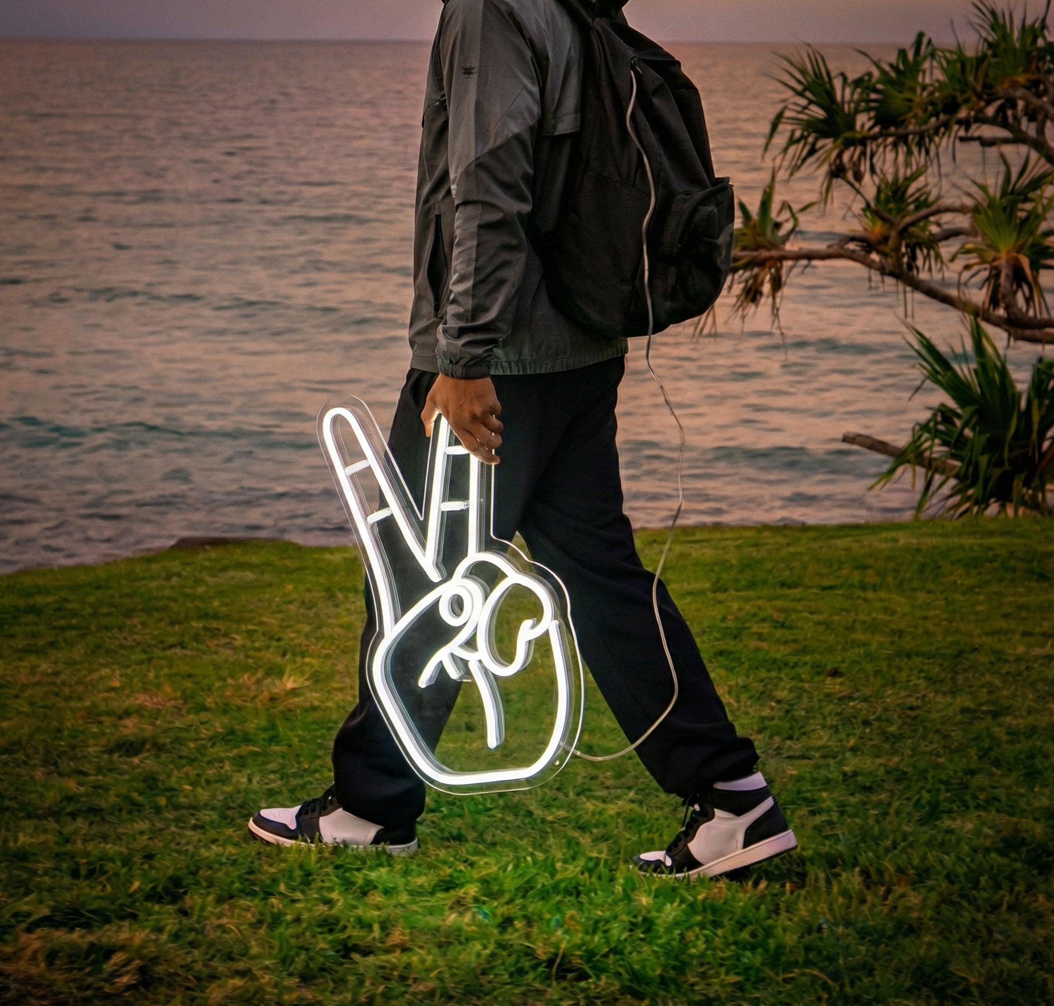 Battery-Operated Neon Signs: The Perfect Lighting Solution for Outdoor and Mobile Events