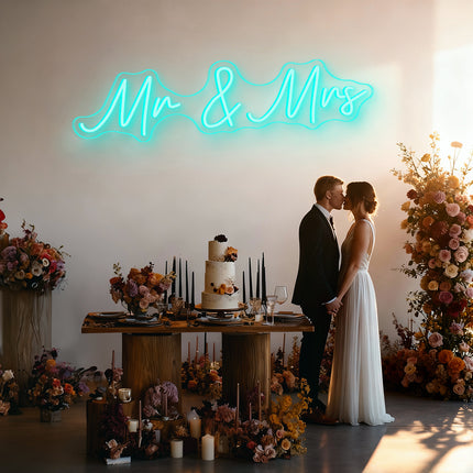 Mint Green Mr & Mrs Neon Sign